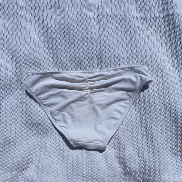 bikini bottom - Picture 2 of 2